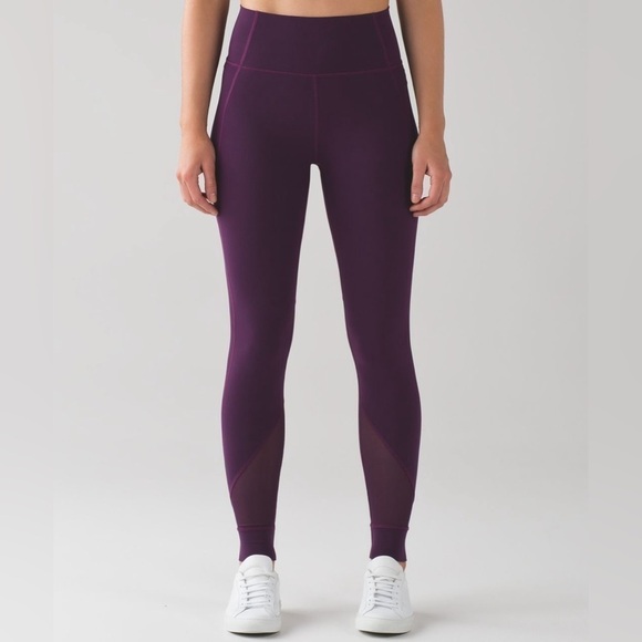 Lululemon Hot Like Agni Pant, Darkest Magenta, Size 2 - Picture 2 of 13